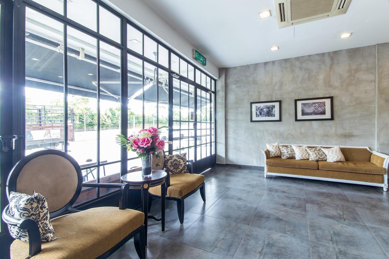 Ceria Hotel Куала-Лумпур Экстерьер фото